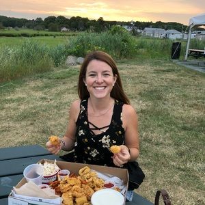 Meet your Posher, Bebecca